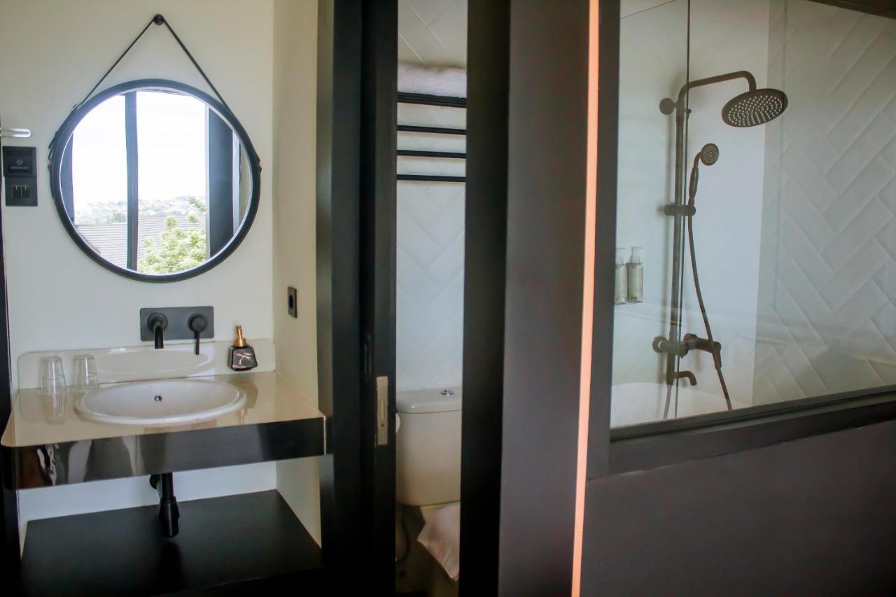 Gaia Hotel Ternate Zewnętrze zdjęcie