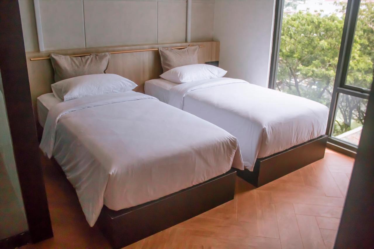 Gaia Hotel Ternate Zewnętrze zdjęcie