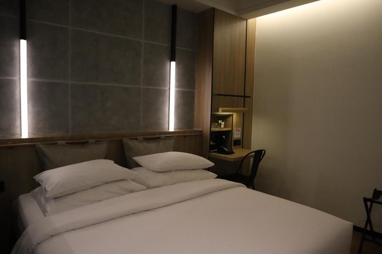 Gaia Hotel Ternate Zewnętrze zdjęcie