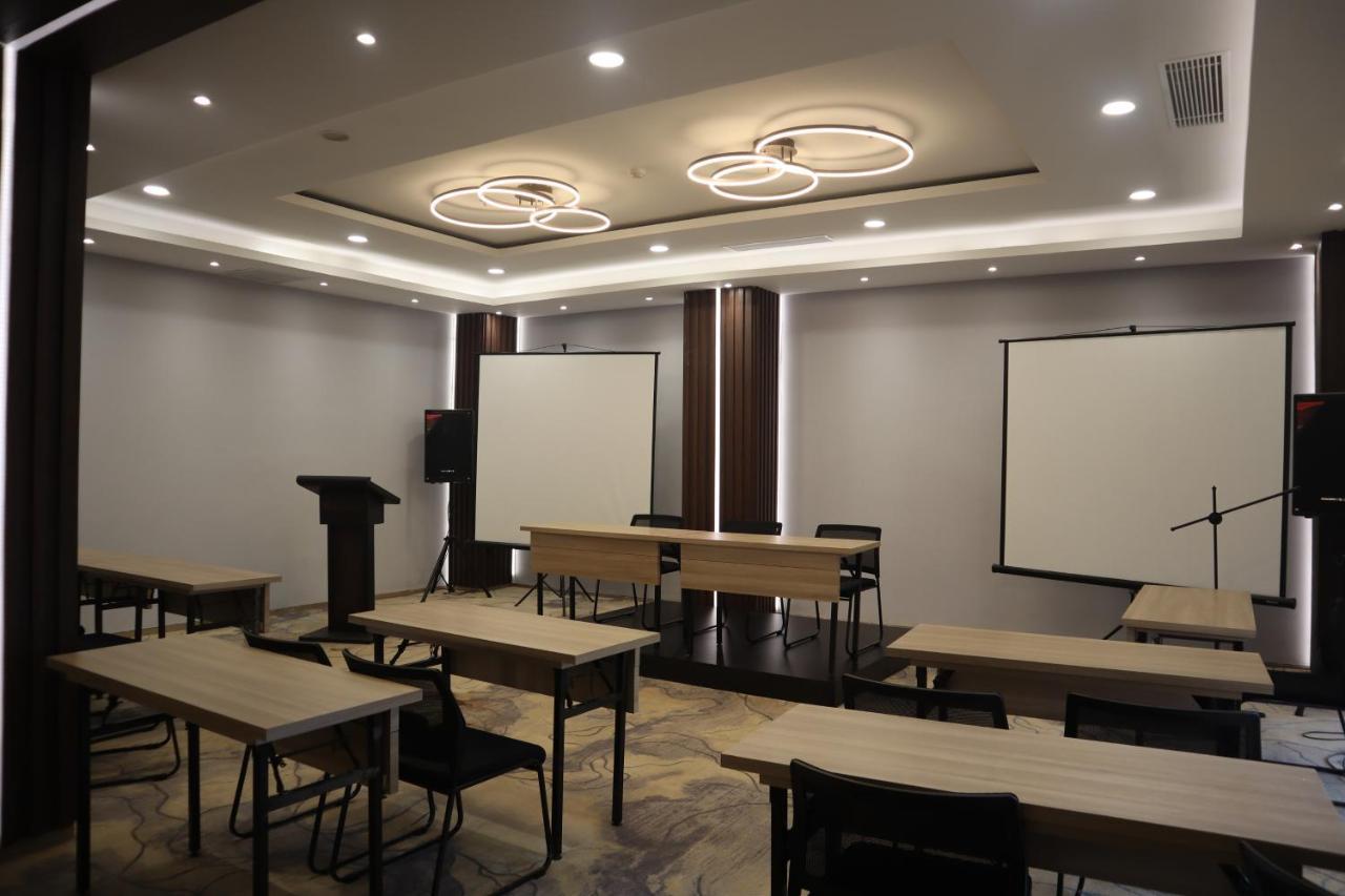 Gaia Hotel Ternate Zewnętrze zdjęcie
